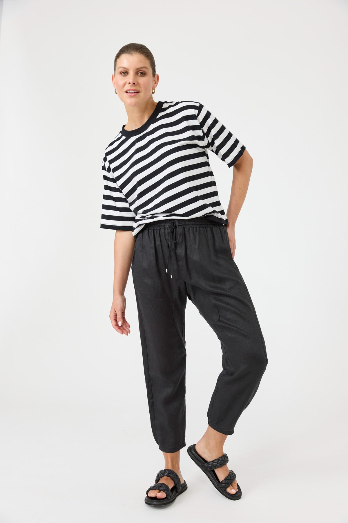 Studio Linen Relaxed Pant - Black