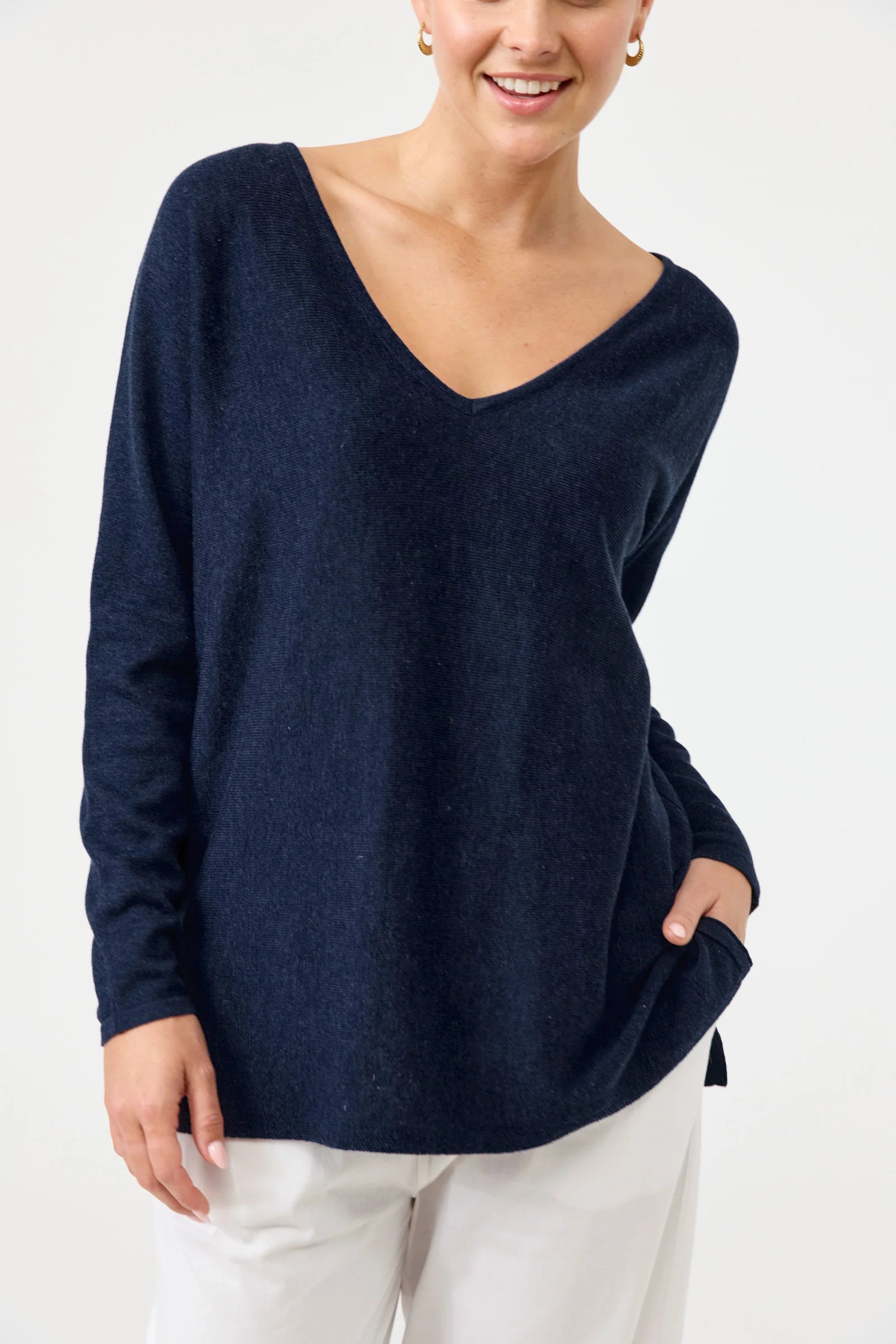 Eb&Ive Studio Cotton V-neck Knit Jumper Navy Blue Light weight Autumn Spring Knit