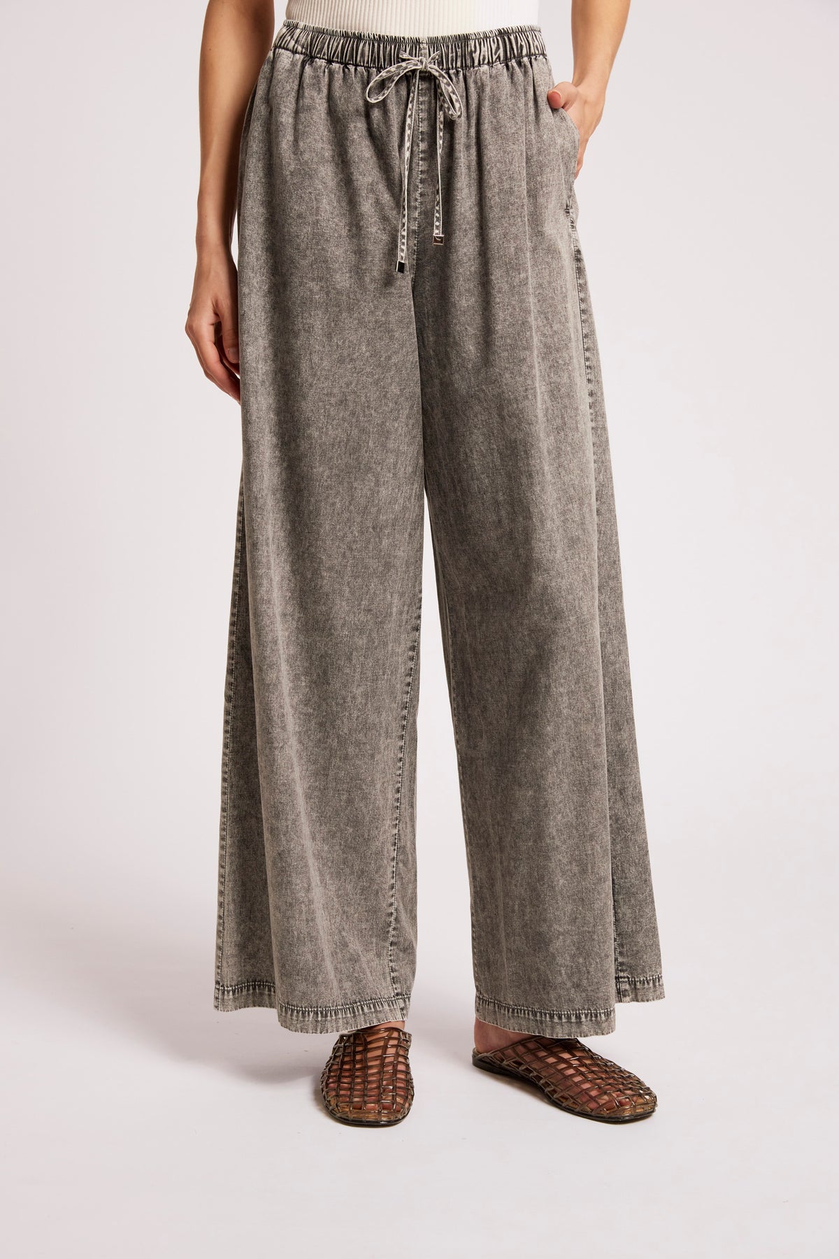 Roam Denim Pant -Ash Black