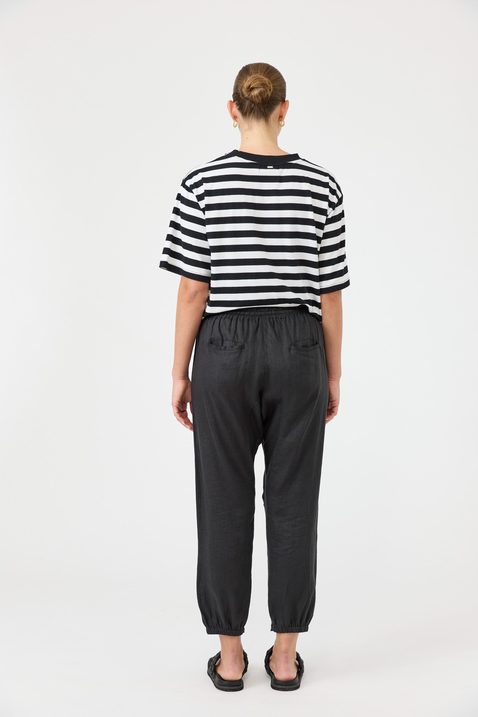 Studio Linen Relaxed Pant - Black