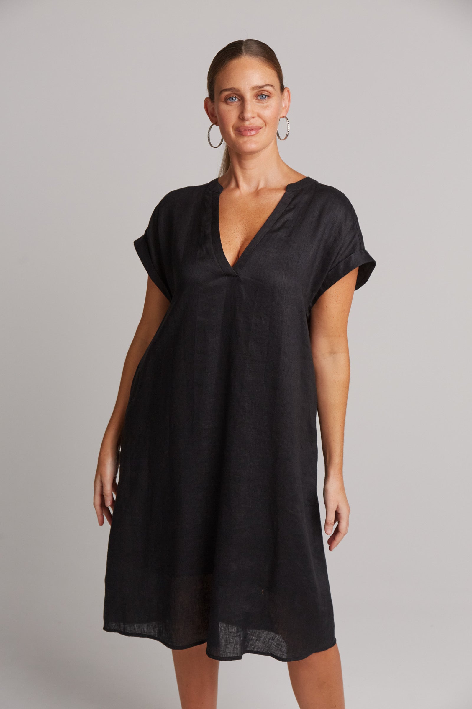 Eb&Ive Studio Linen Midi  Dress with pockets Black Work Dress