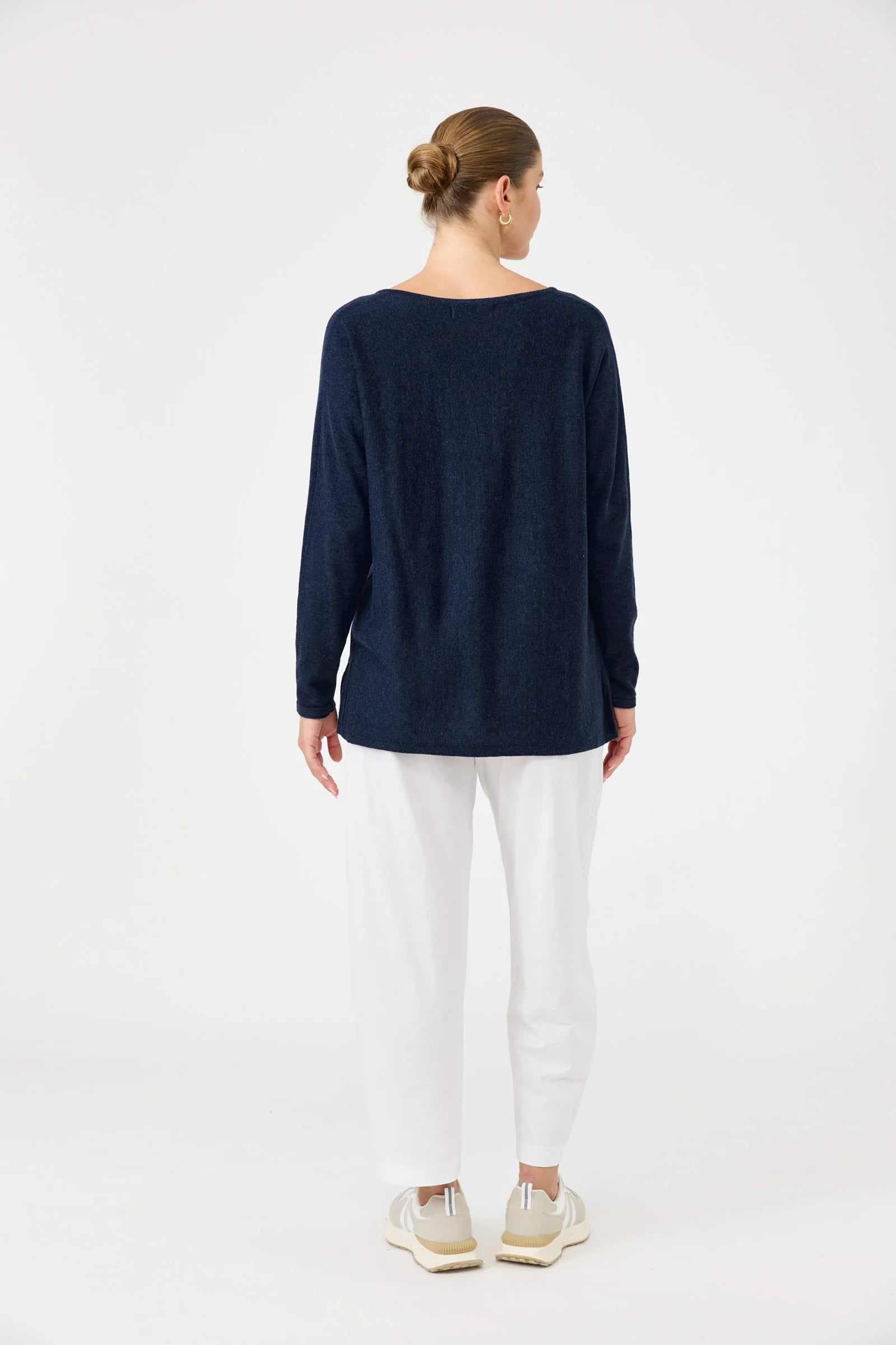 Eb&Ive Studio Cotton V-neck Knit Jumper Navy Blue Light weight Autumn Spring Knit