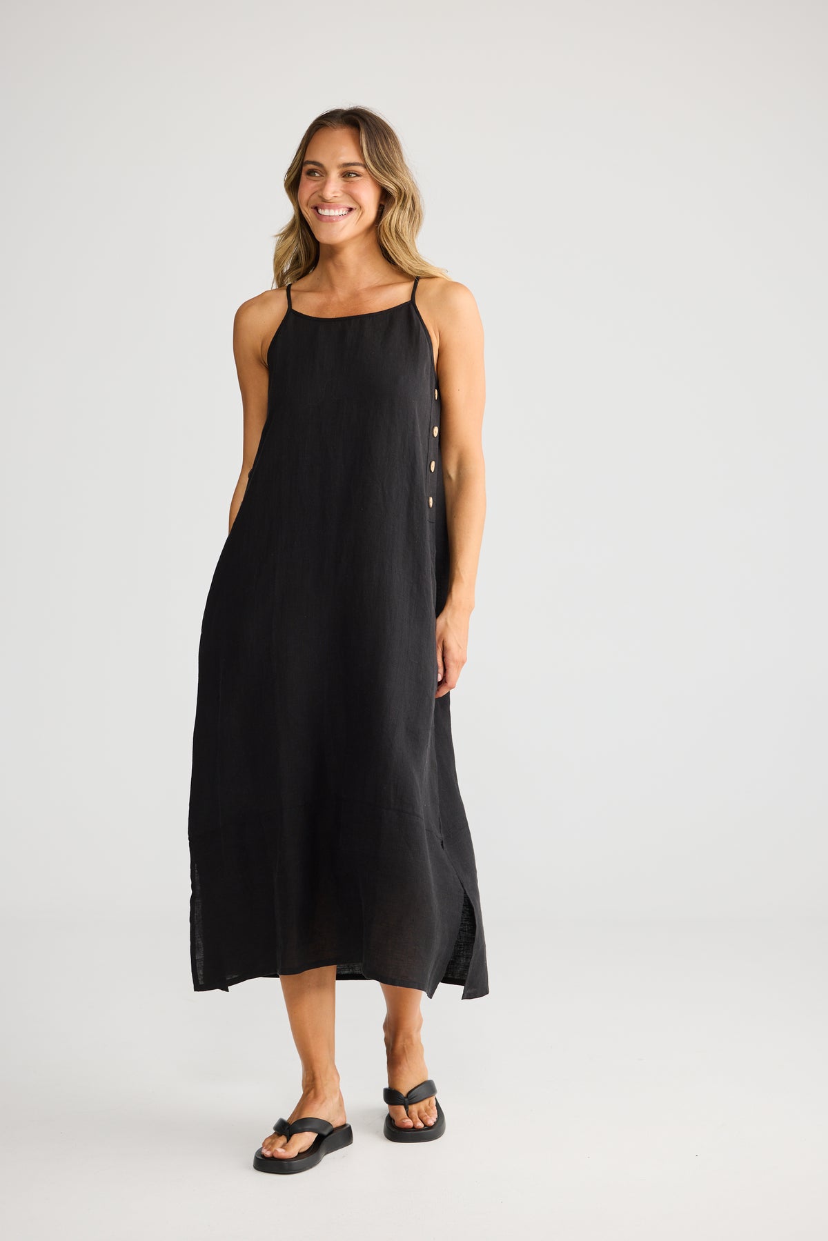 Cliffside Maxi - Black Linen