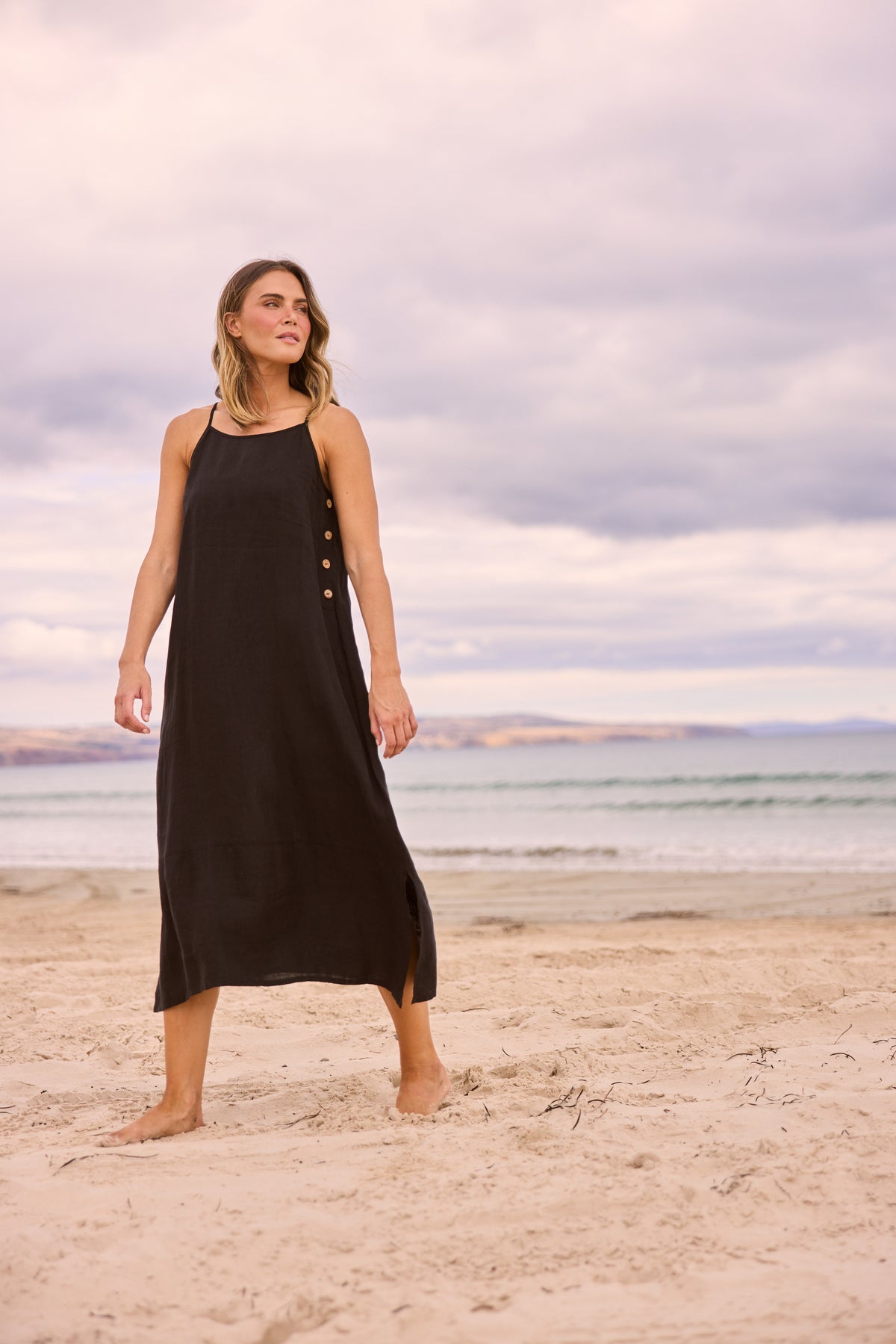 Cliffside Maxi - Black Linen
