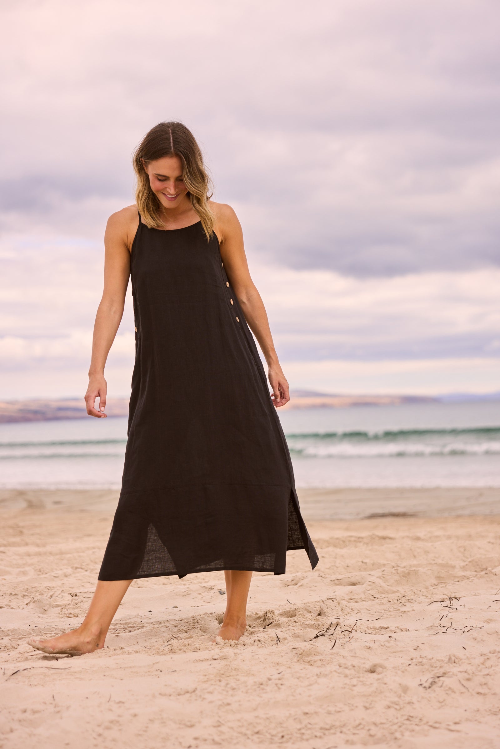 Cliffside Maxi - Black Linen