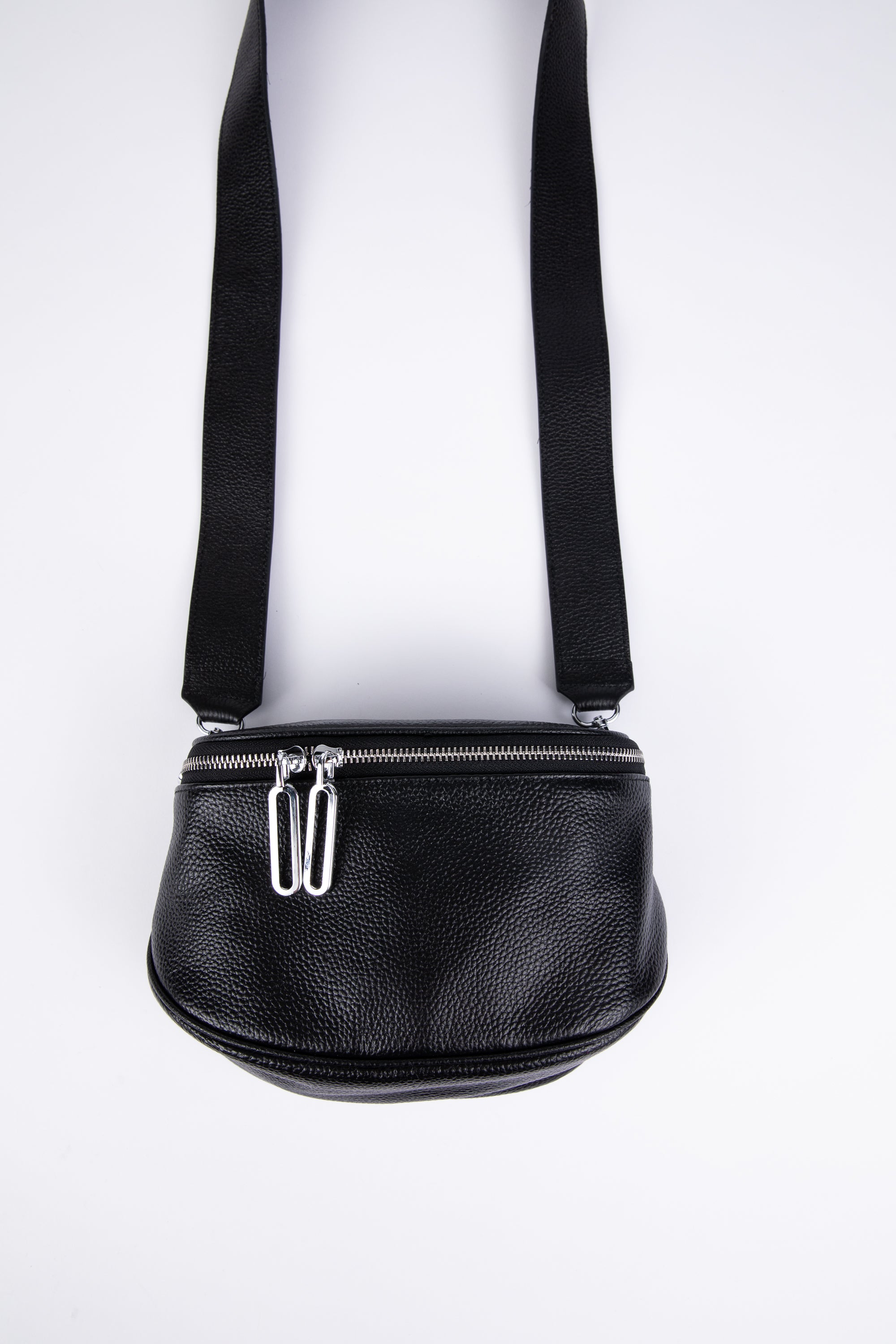 Kensington Pouch Bag - Black