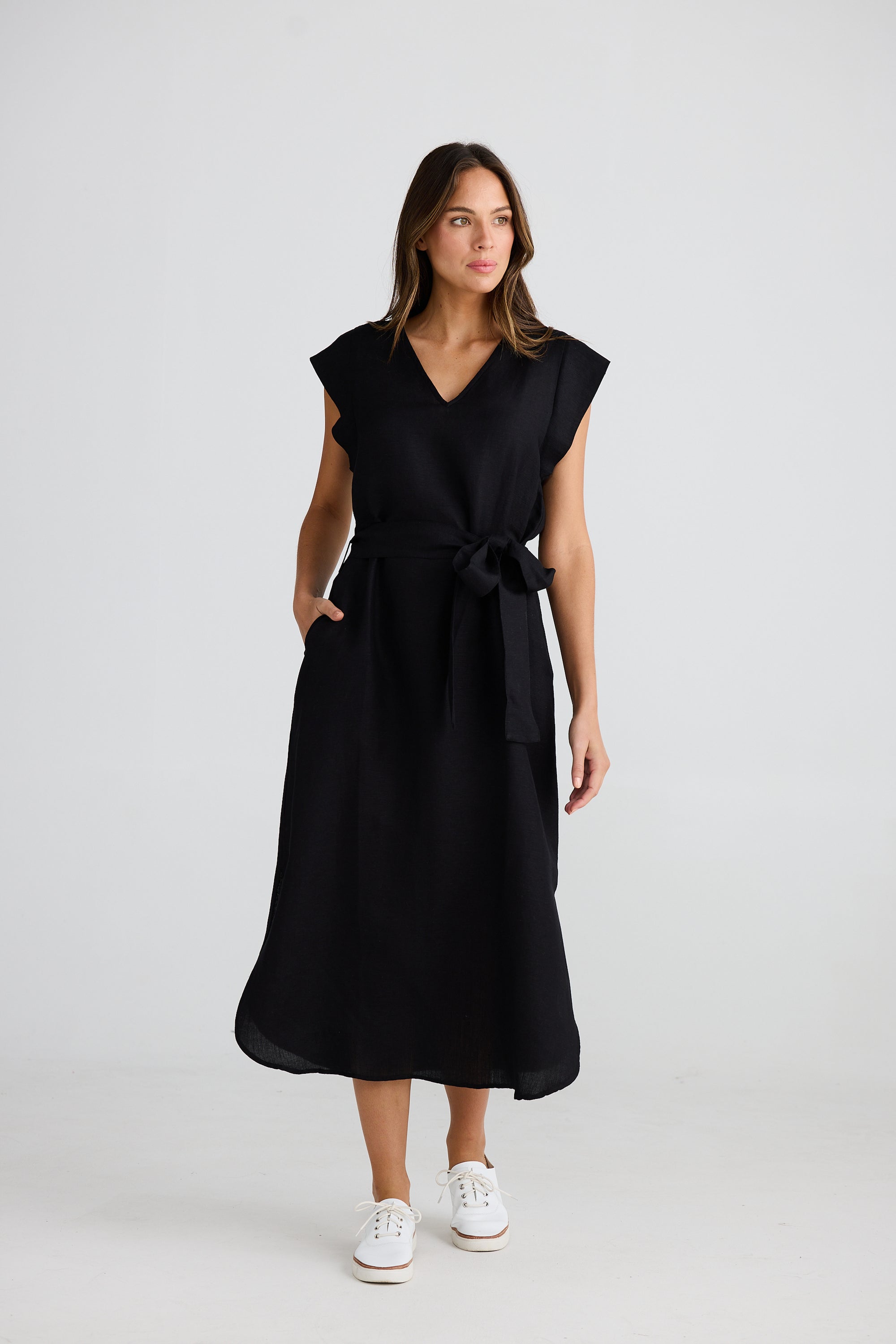 Sebou Linen Dress - Black