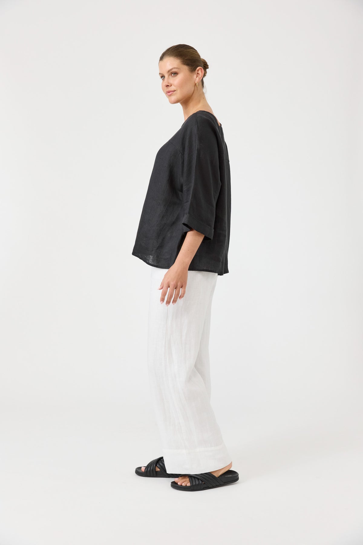 Eb&Ive Studio linen relaxed black  top three-quarter length sleeve relaxed fit evening work wear Ebony Linen Blouse long sleeve Oversized Black Linen Top