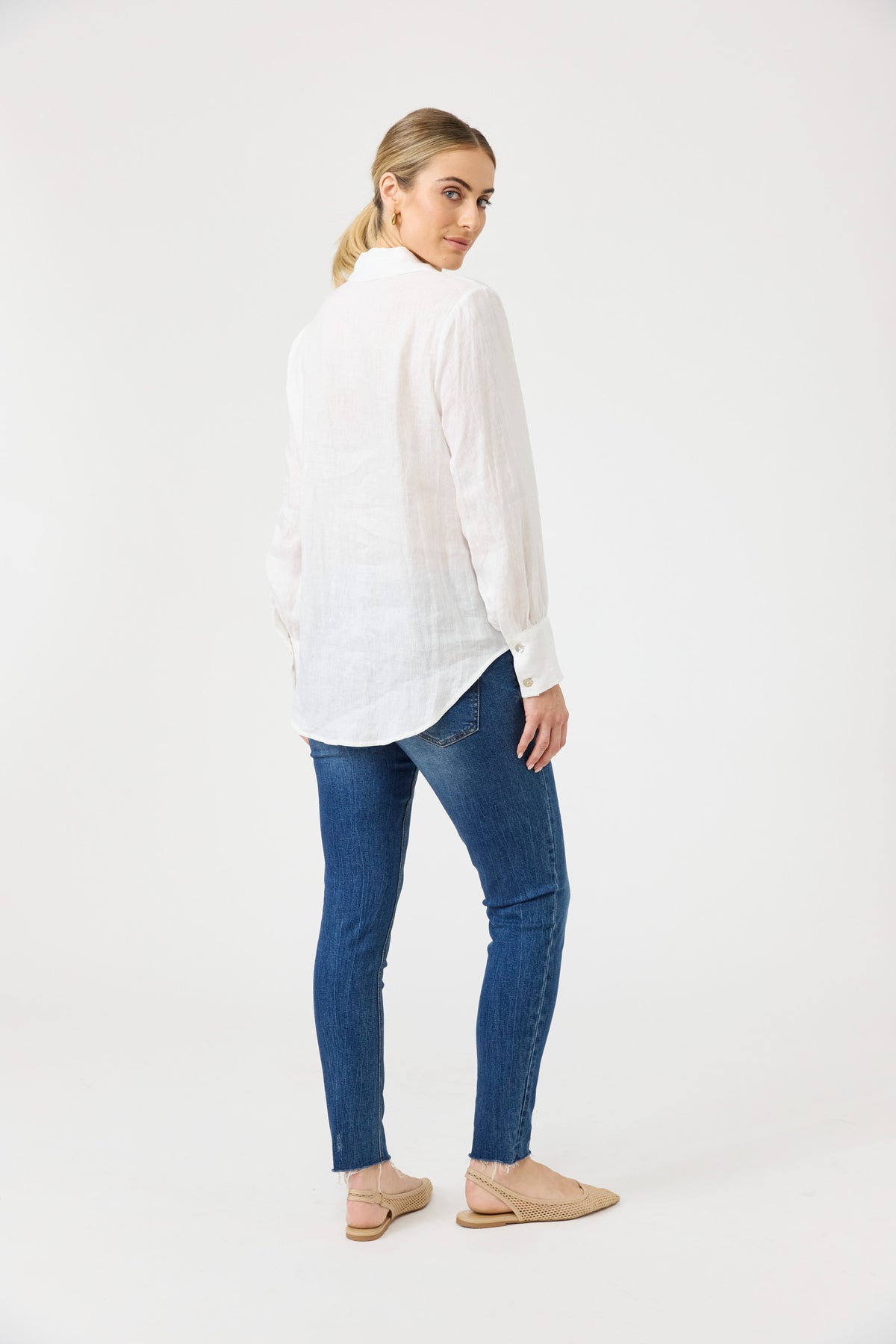 Eb&Ive studio linen white shirt button up work wear smart classic crisp collared versatile Long sleeve  shell button down breathable salt ivory travel blouse 