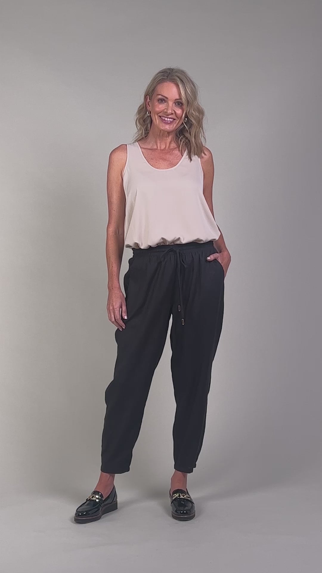Eb&Ive Studio Linen Relaxed Pant Jogger Weekend Pant Travel Pant Black