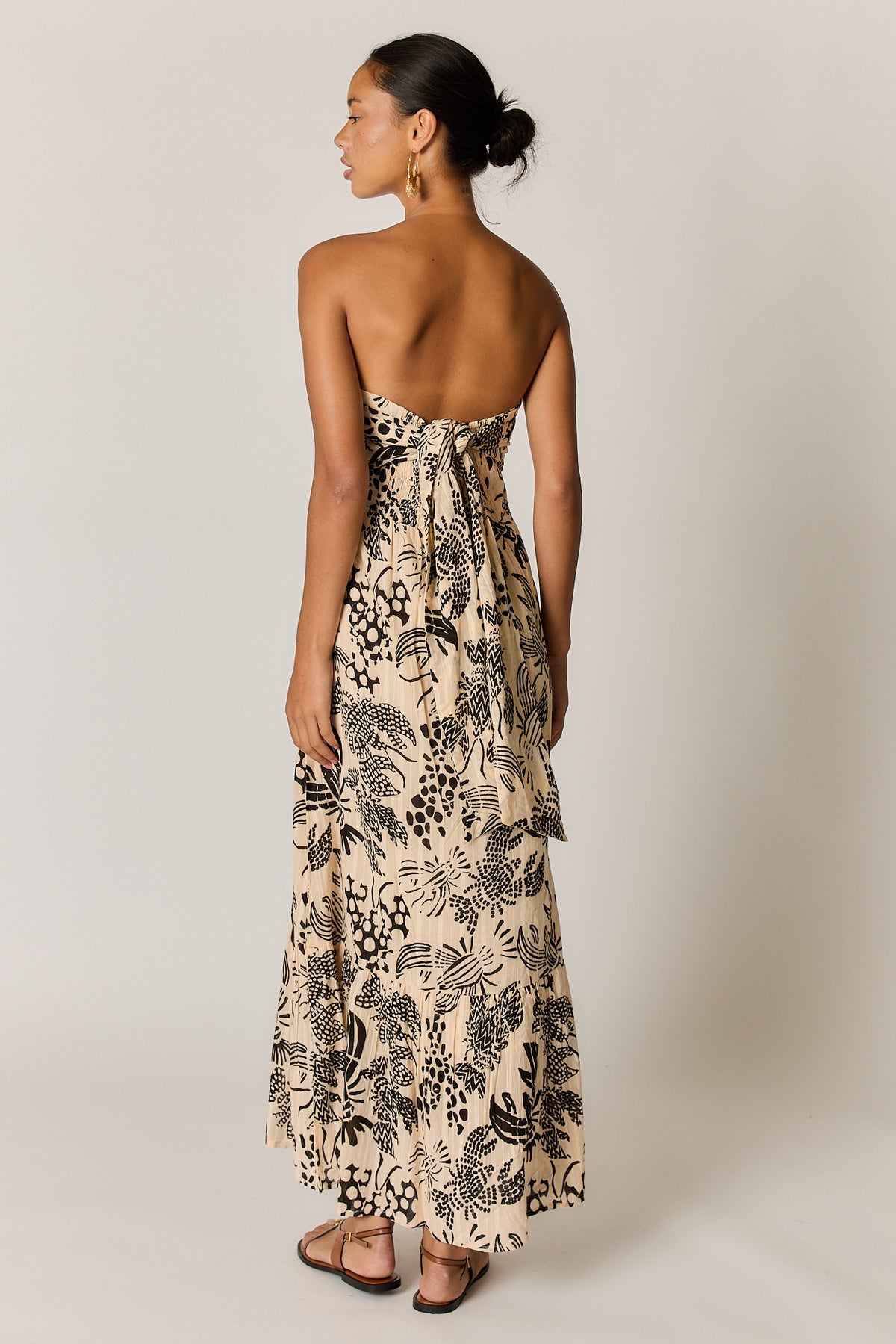 Under The Sea Strapless Maxi - Black