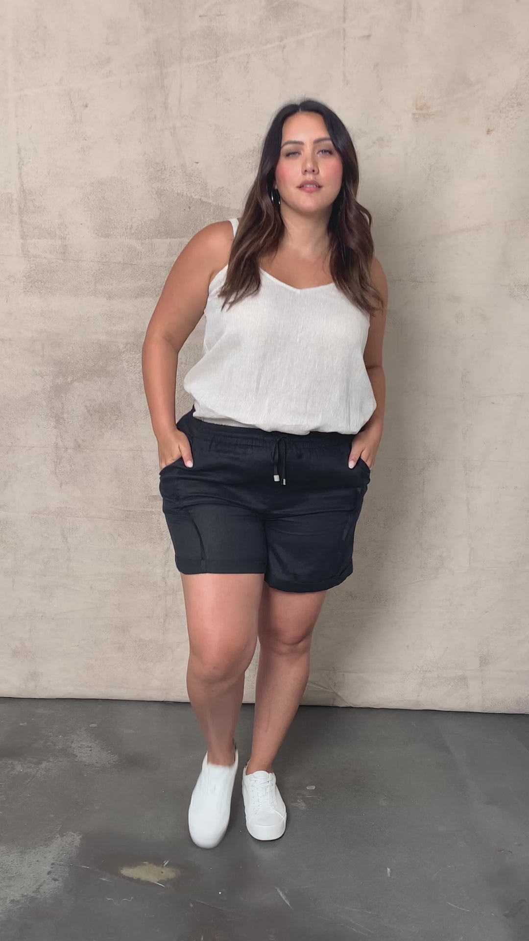 Eb&Ive Studio Linen Short Work Short Black Smart Casual size 16