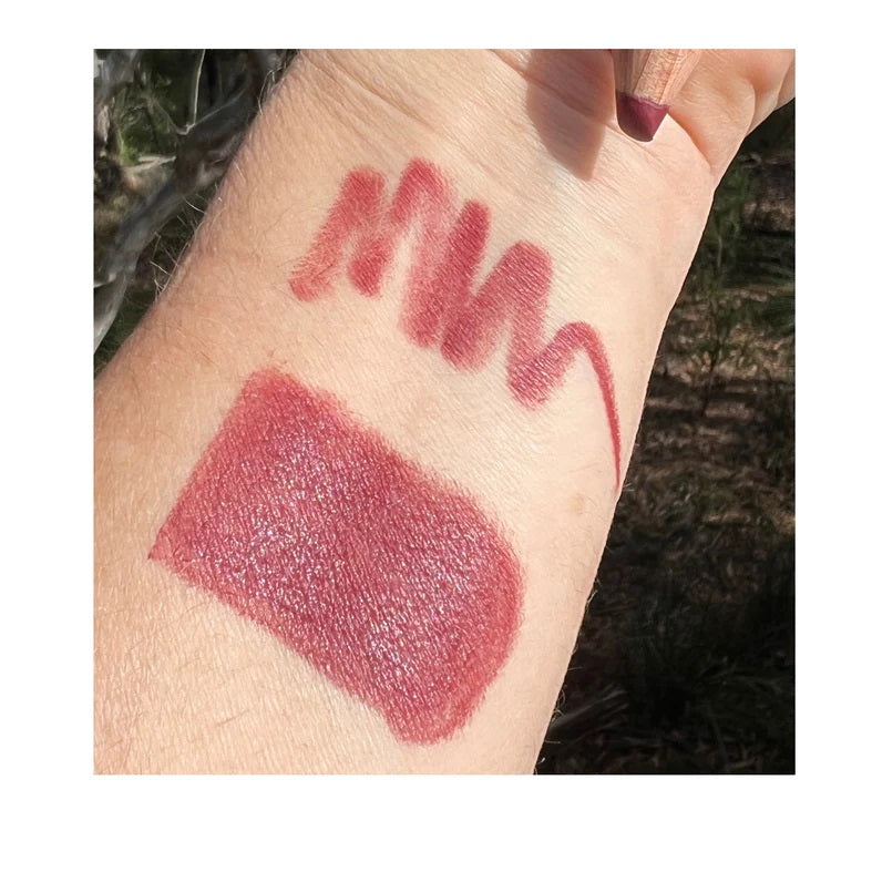 LUK Beautifood lip nourish crayon lip stain colour moisturiser bamboo crayon 100% natural skin care  berry bite edible