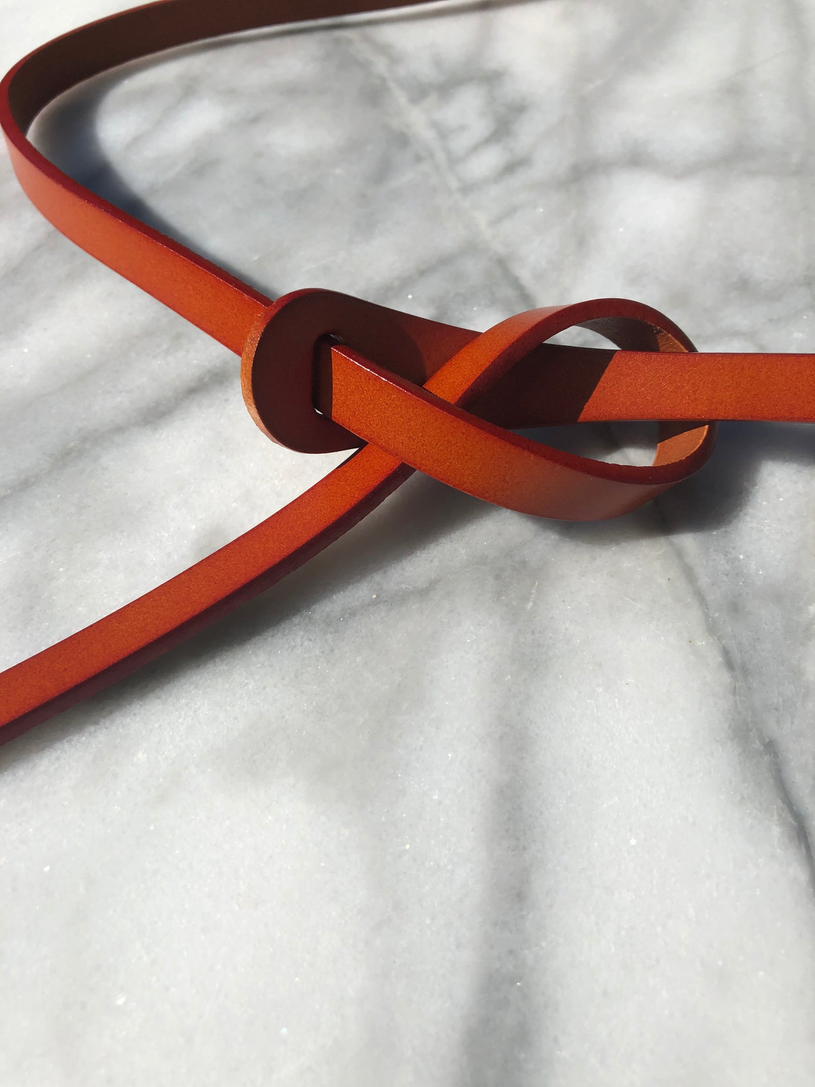 Thin Loop Belt - Tan