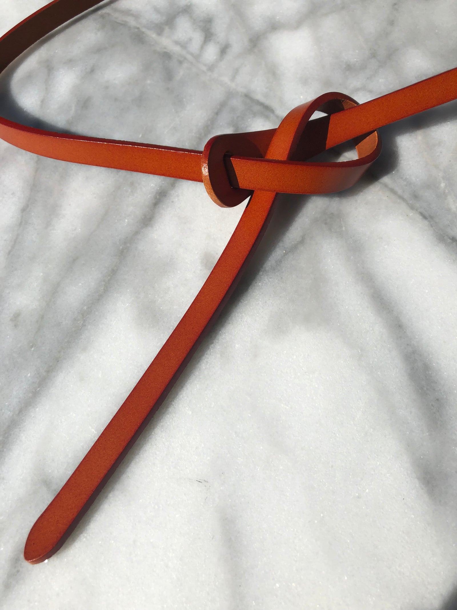 Thin Loop Belt - Tan