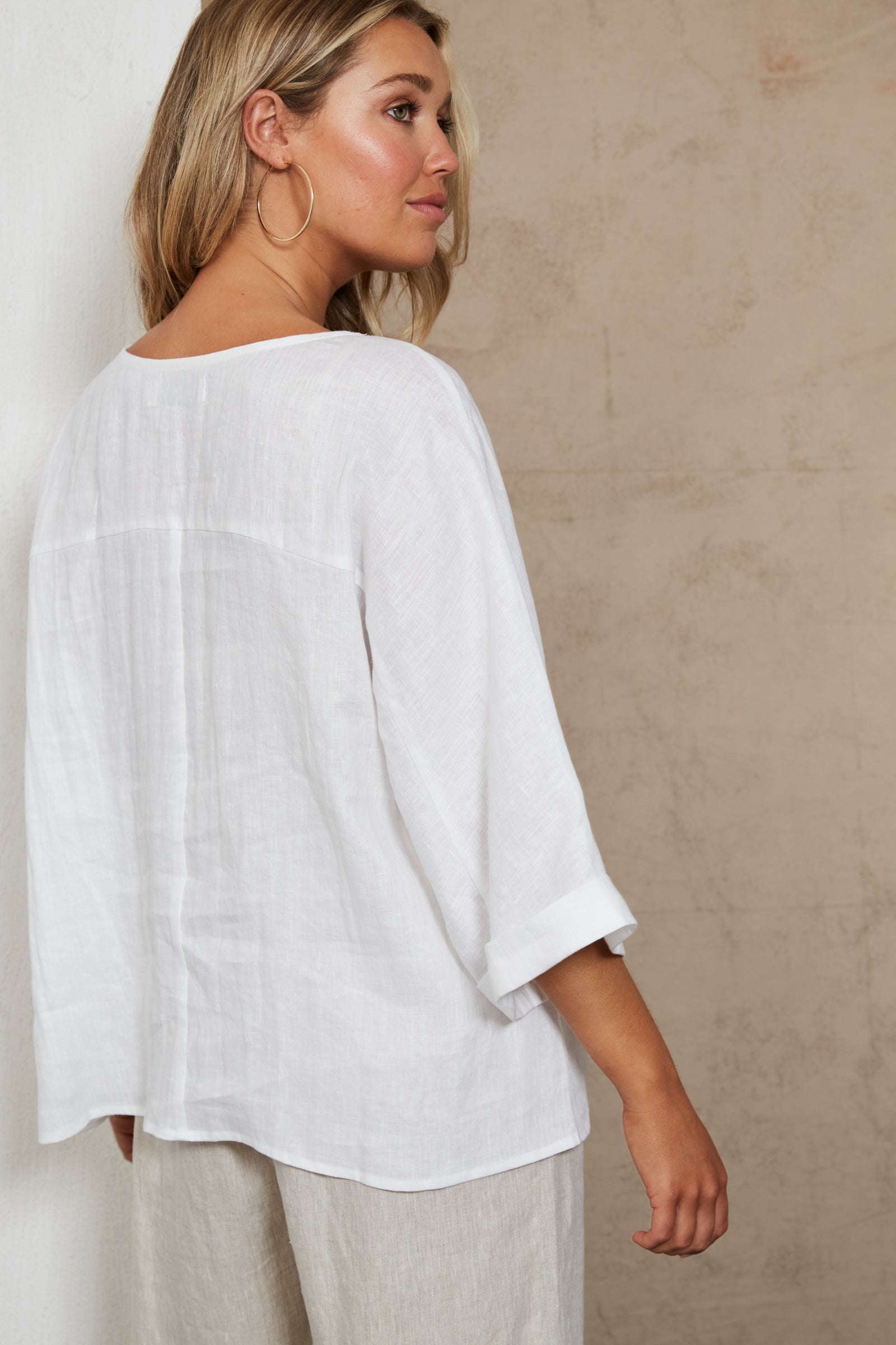 Eb&Ive Studio linen relaxed white  top three-quarter length sleeve relaxed fit evening work wear Salt Linen Blouse long sleeve Oversized Black Linen Top